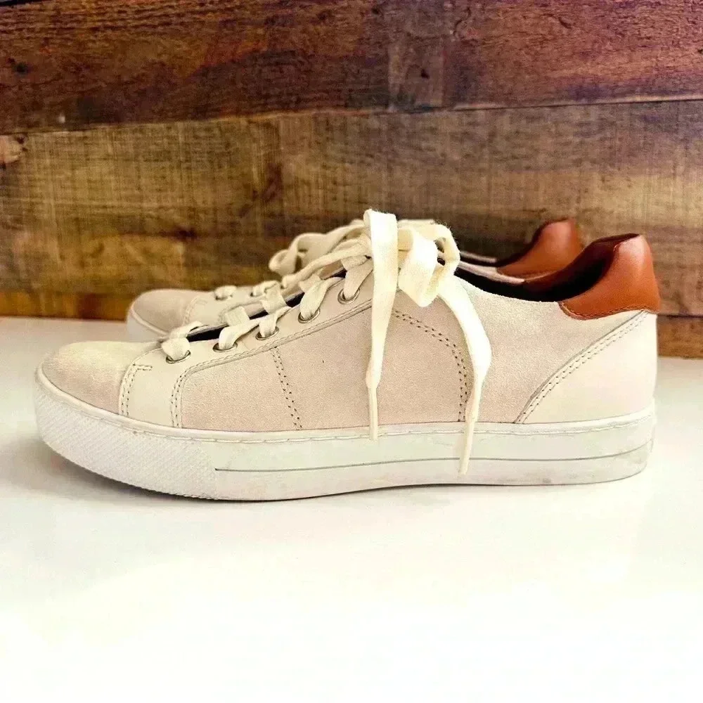 Coach Paddy Beige Suede Leather Chalk-Oatmeal / Saddle Brown Sneakers